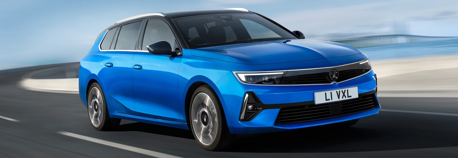 Vauxhall reveals stylish Astra Sports Tourer